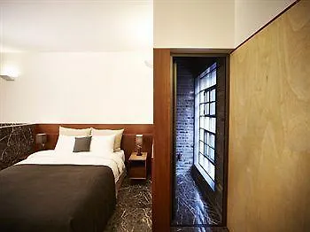 Snow Hotel Seoul 3*,