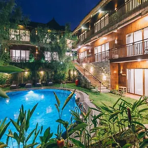 Hotel Karang Lila Bhuana ***